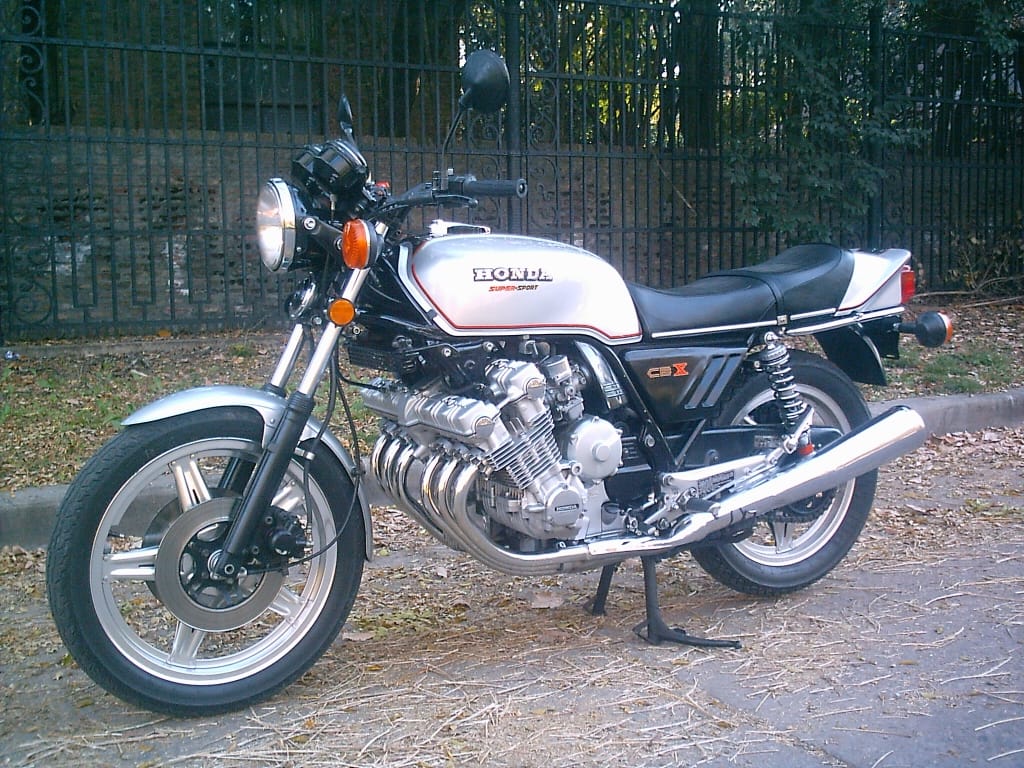 Honda X4 1300