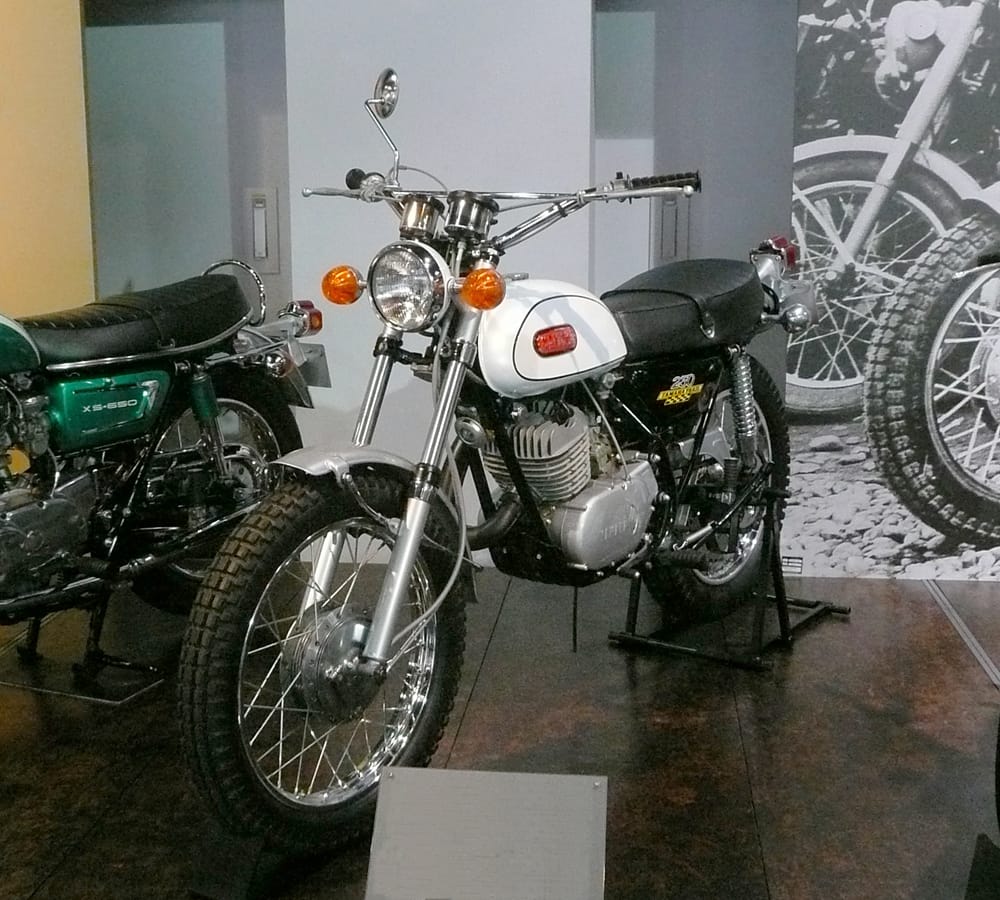 Yamaha Dt125r