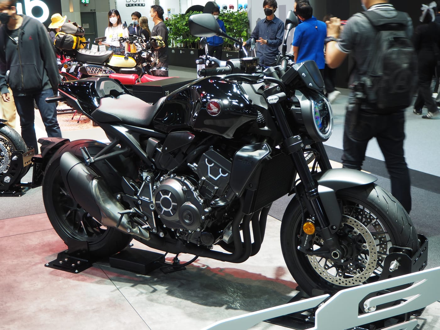 Honda Cb1000r Plus