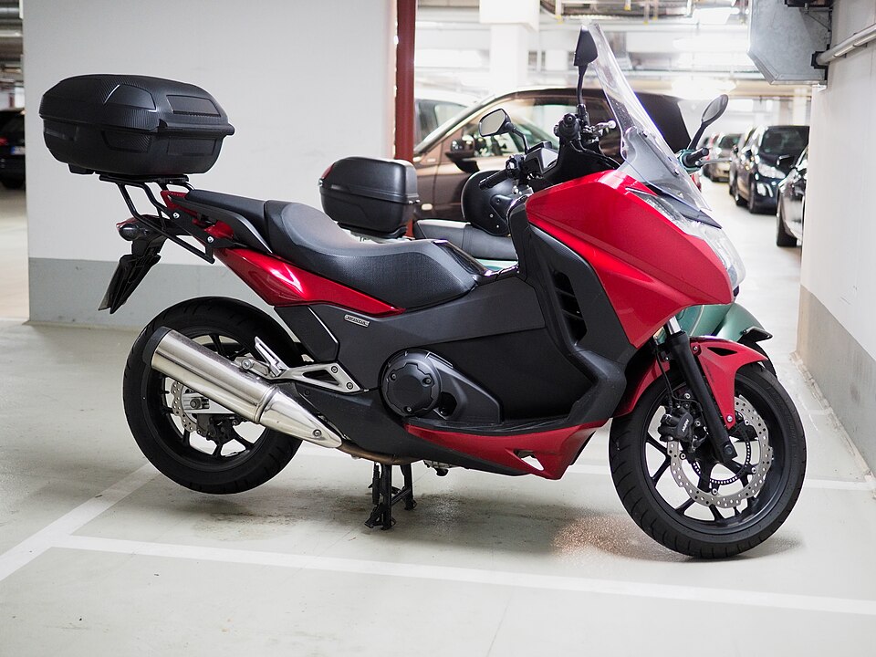 Honda Integra 700