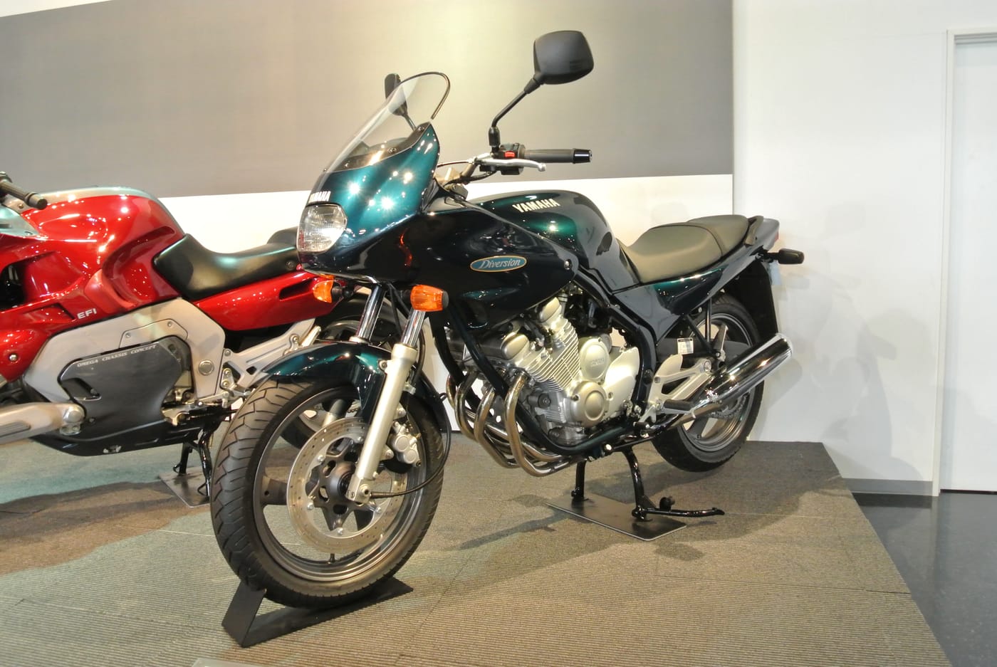 Yamaha Fazer 600