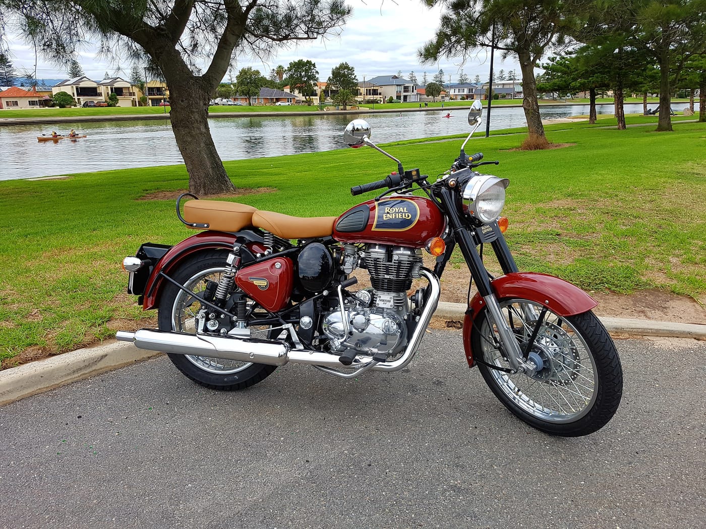 Royal Enfield Classic 350 Hallmark