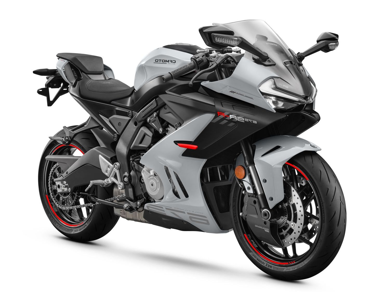 CFMoto 675SR-R