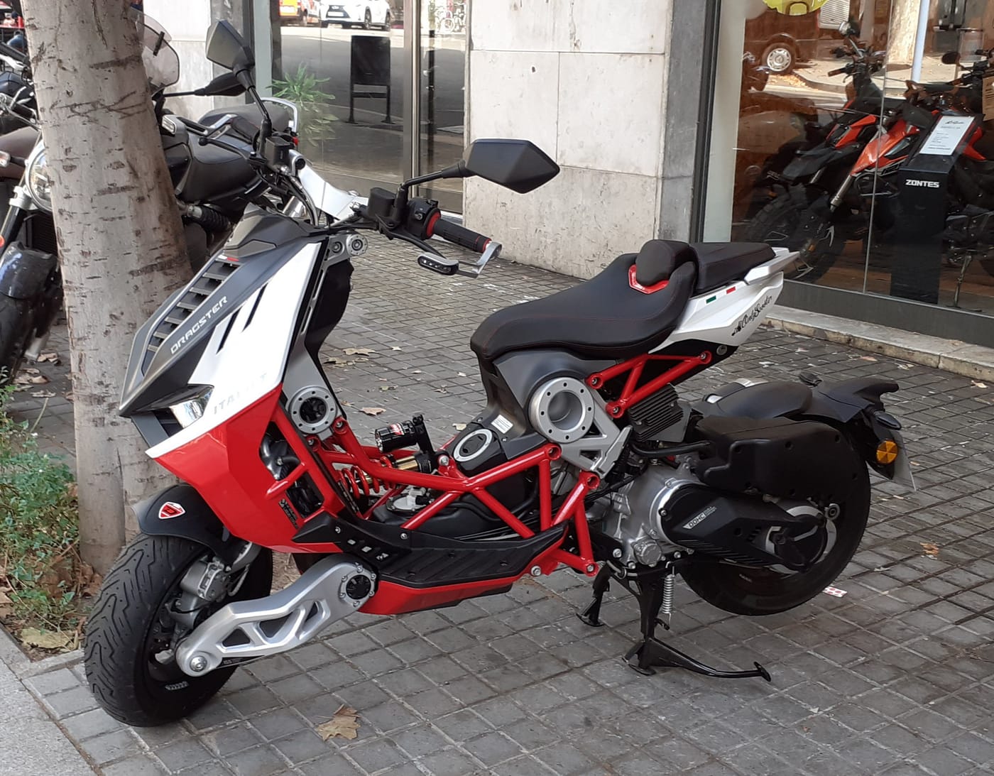 Italjet Dragster 700 Twin
