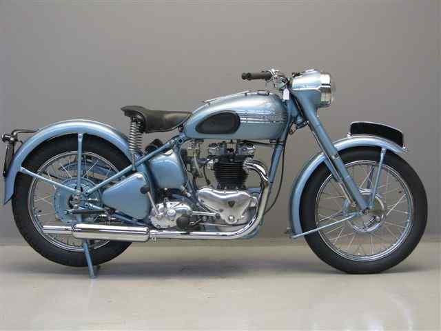 Triumph Thunderbird Storm
