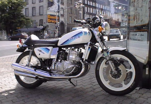Suzuki Gt 750