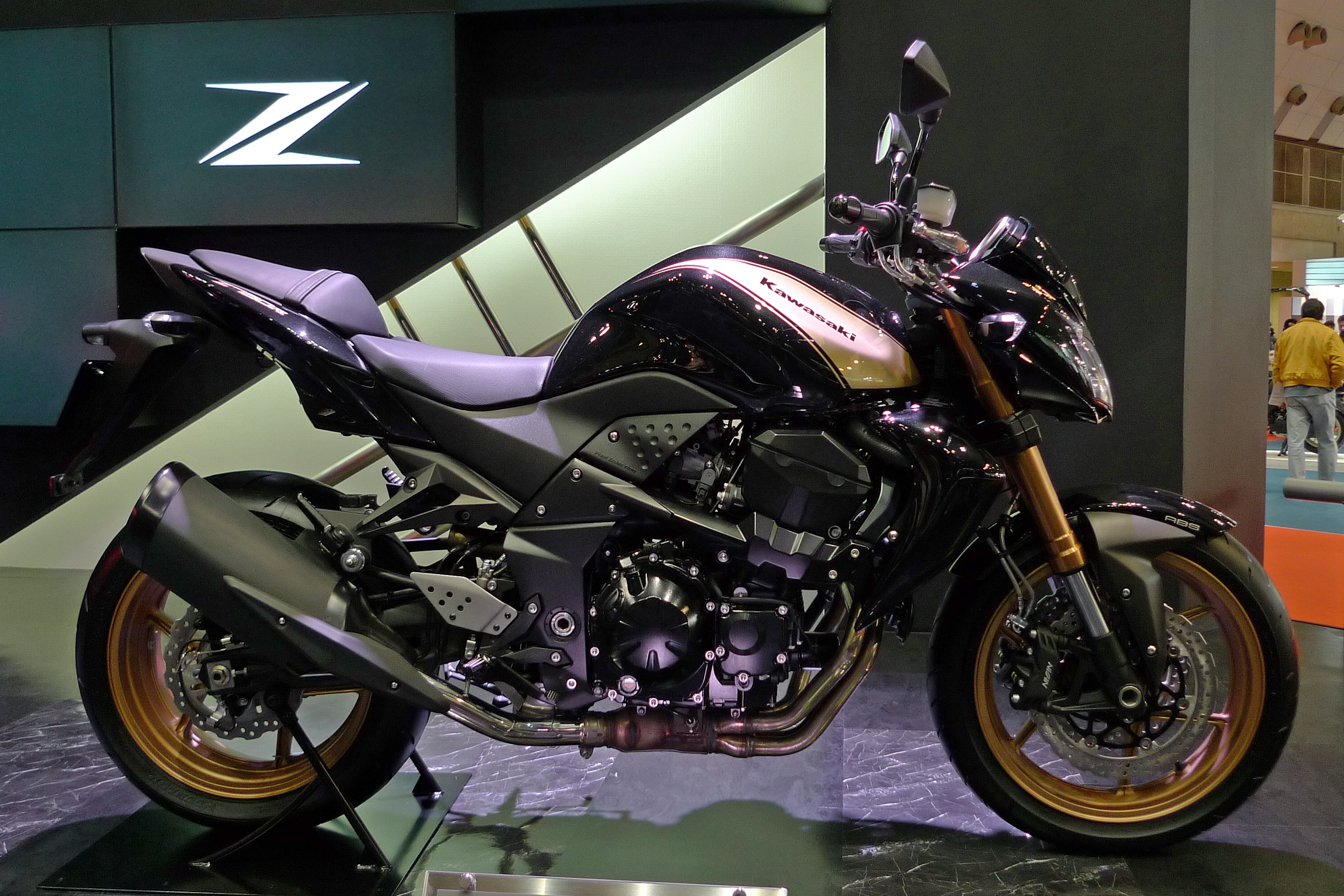 Kawasaki Z750