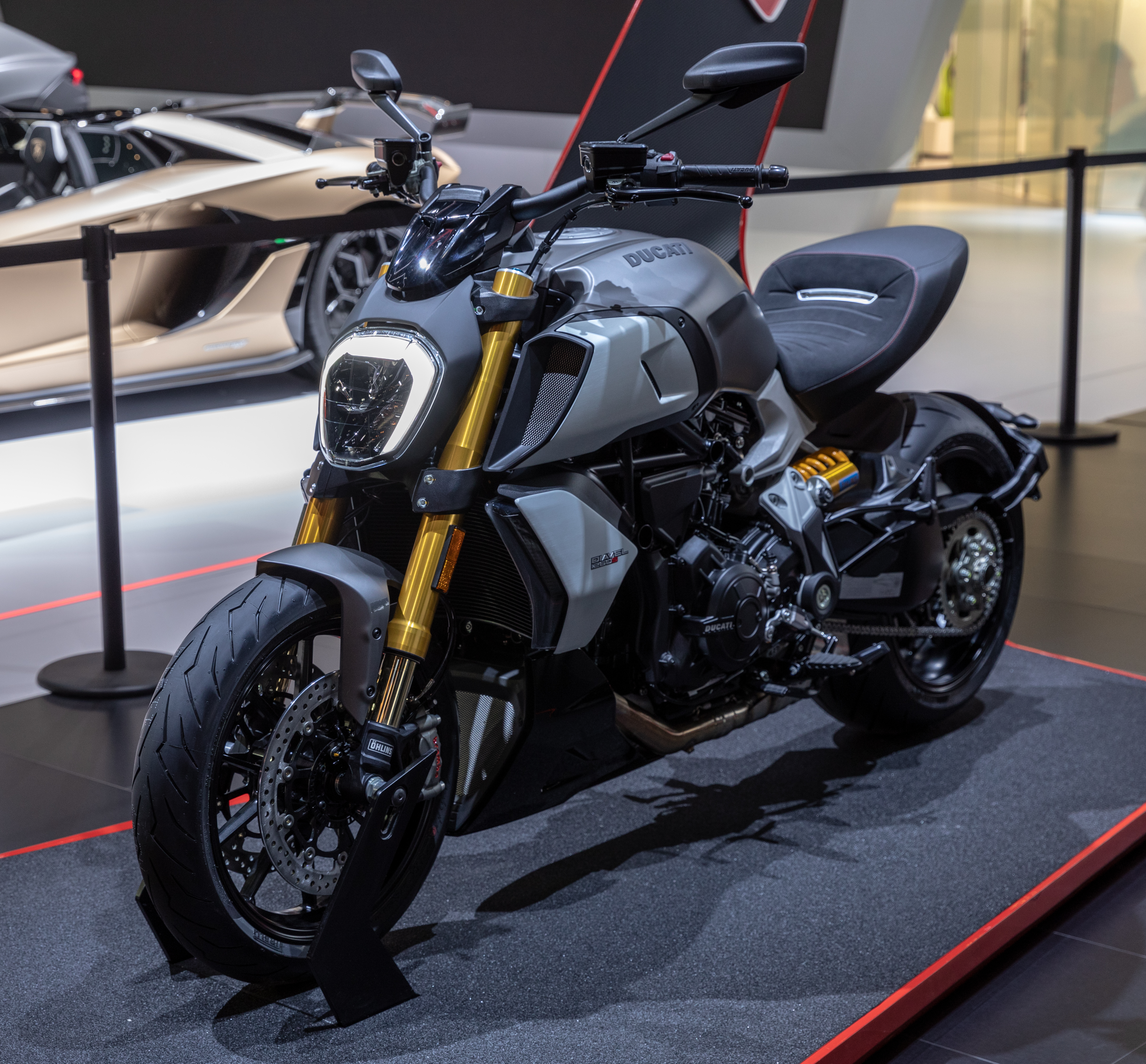 Ducati Diavel V4