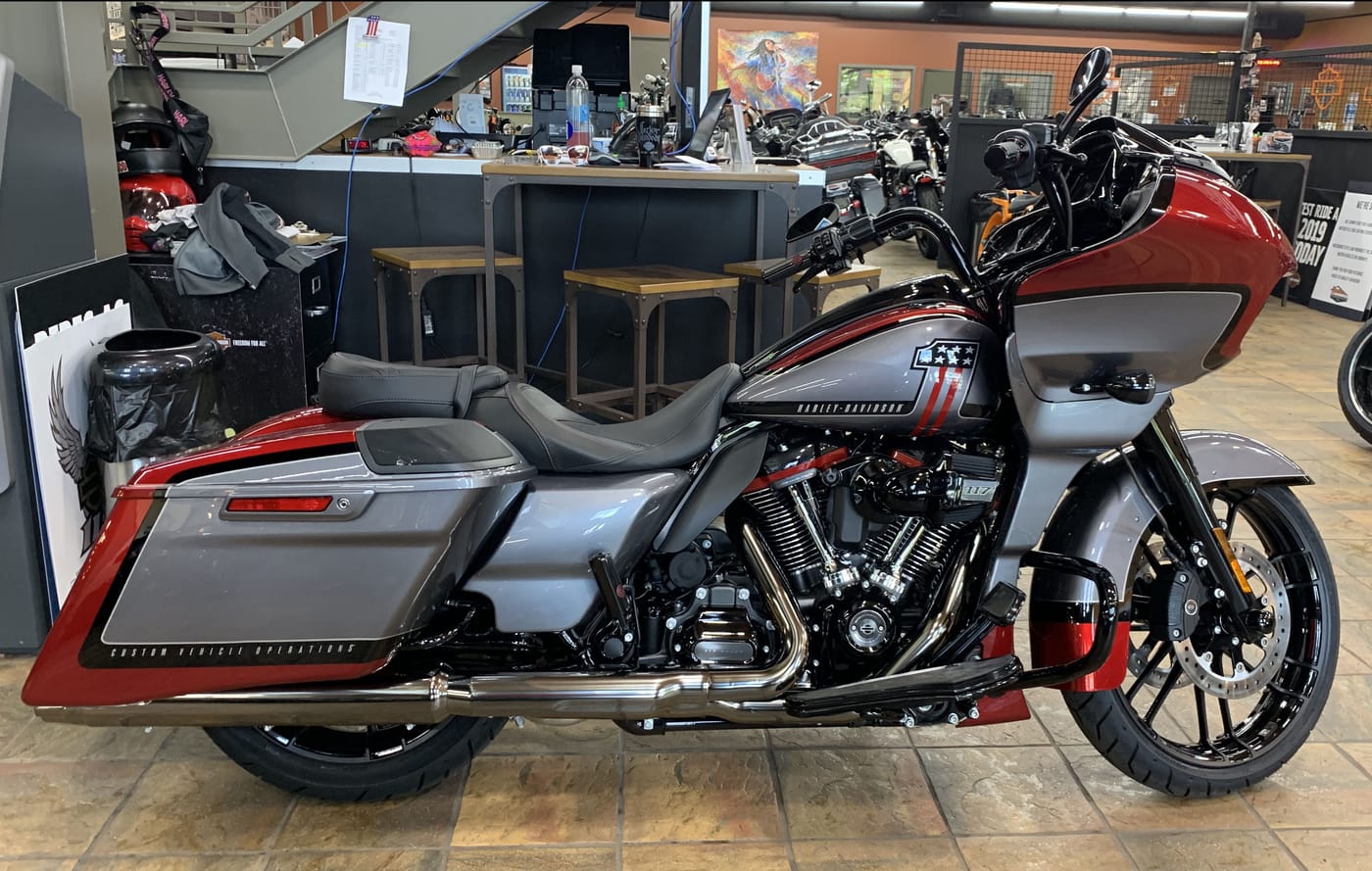 Harley-davidson Road Glide Cvo Ultra