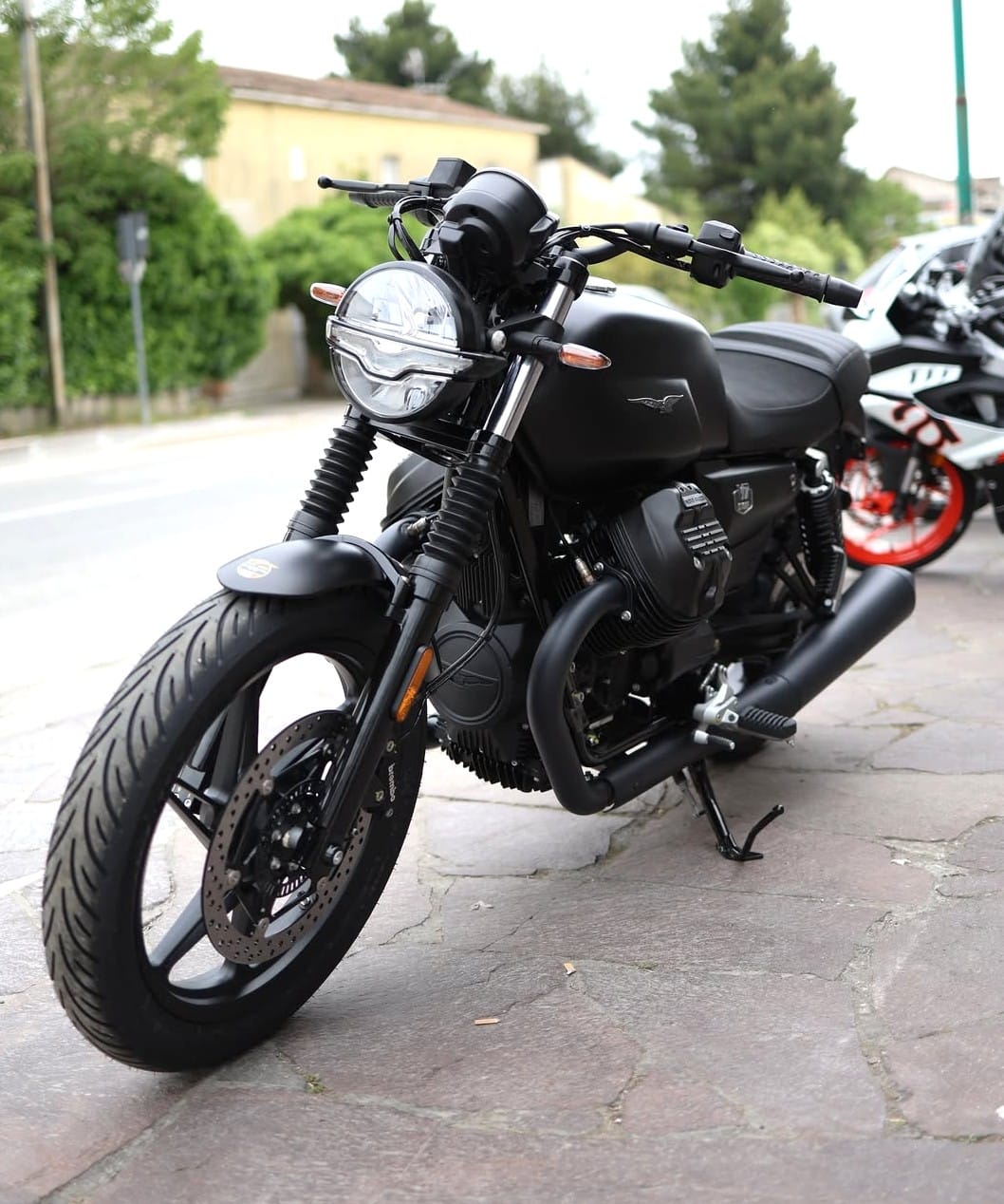 Moto Guzzi V7 Stone S